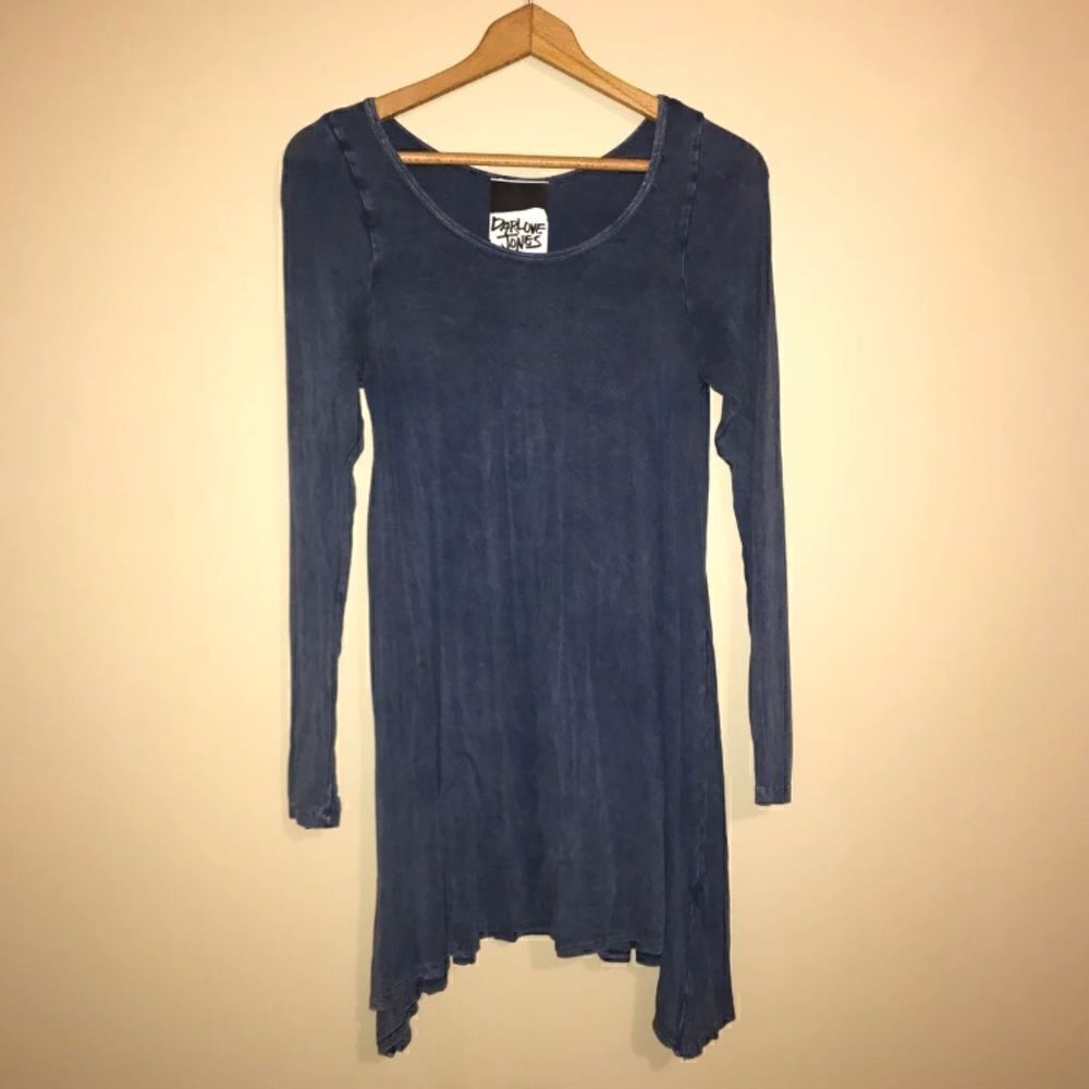 Darlove Jones  Dress- Small